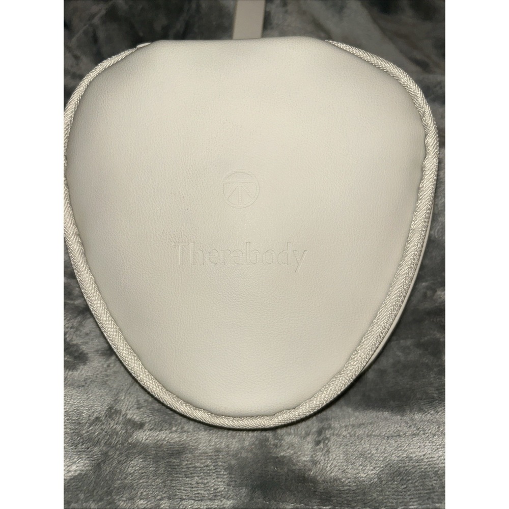 2025 United Therabody Polaris‎ Business Class Amenity Kit Ivory Open box